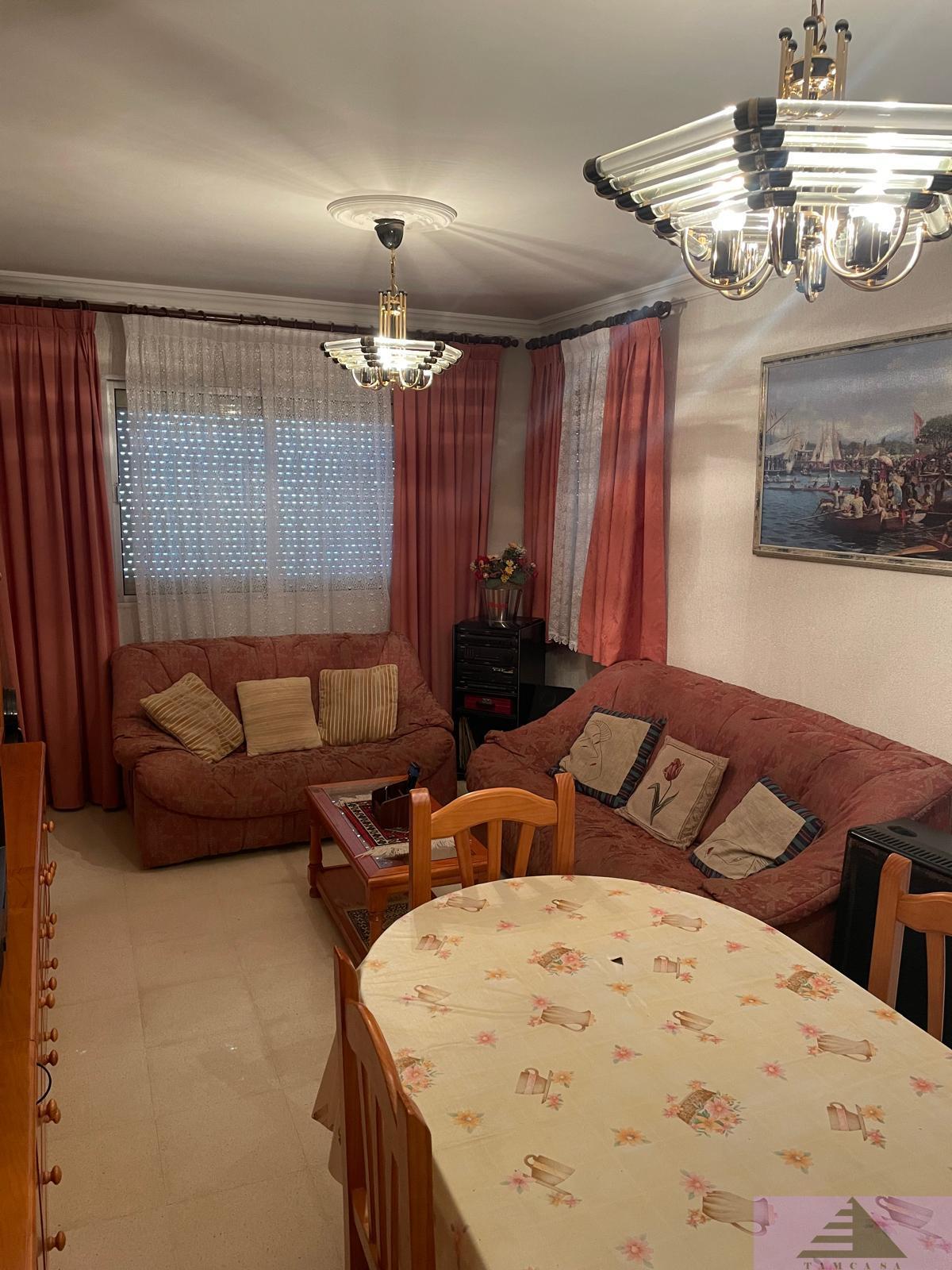 For sale of chalet in Campofrío