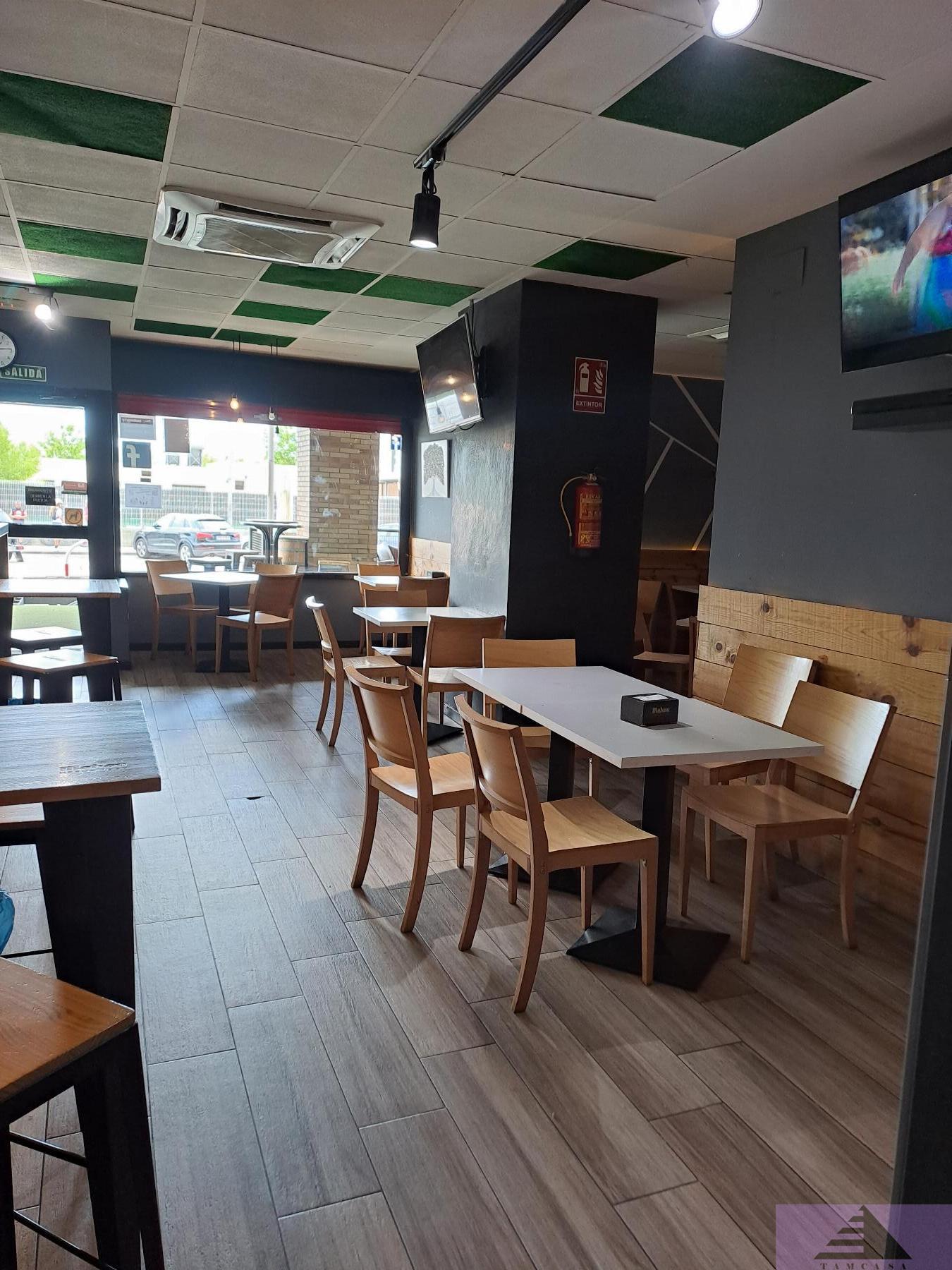 For rent of commercial in Seseña