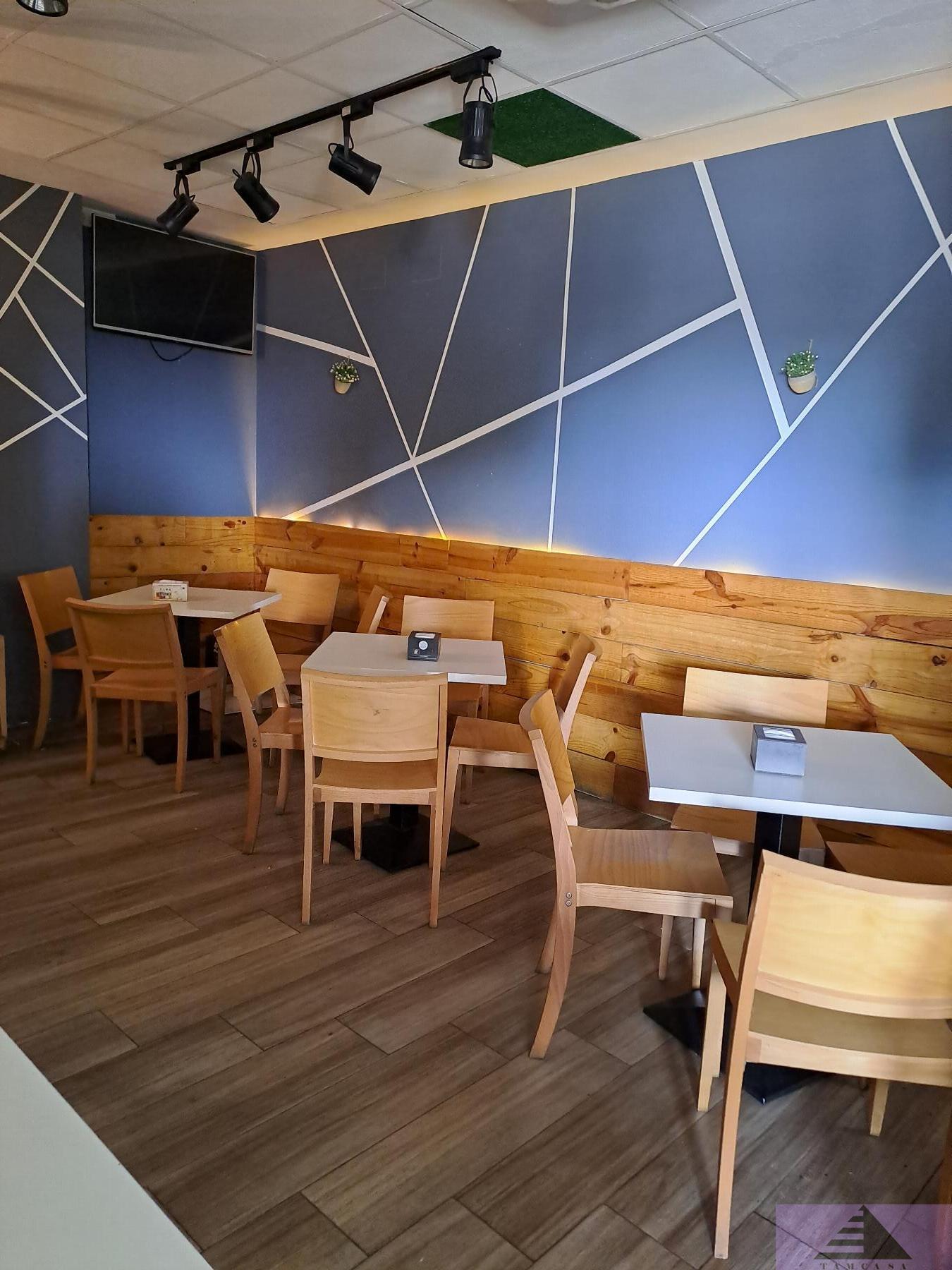 For rent of commercial in Seseña