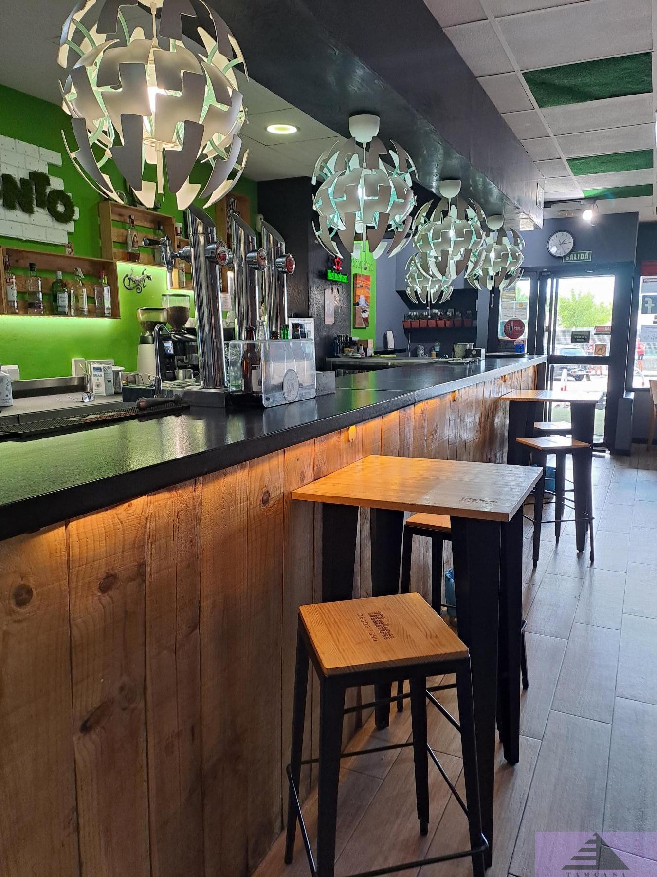 For rent of commercial in Seseña