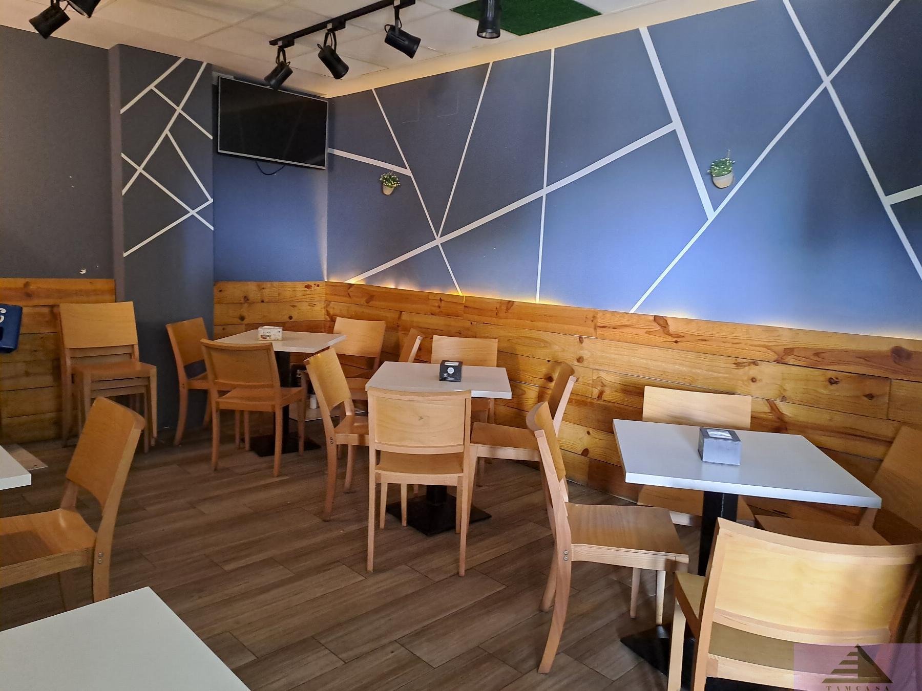 For rent of commercial in Seseña