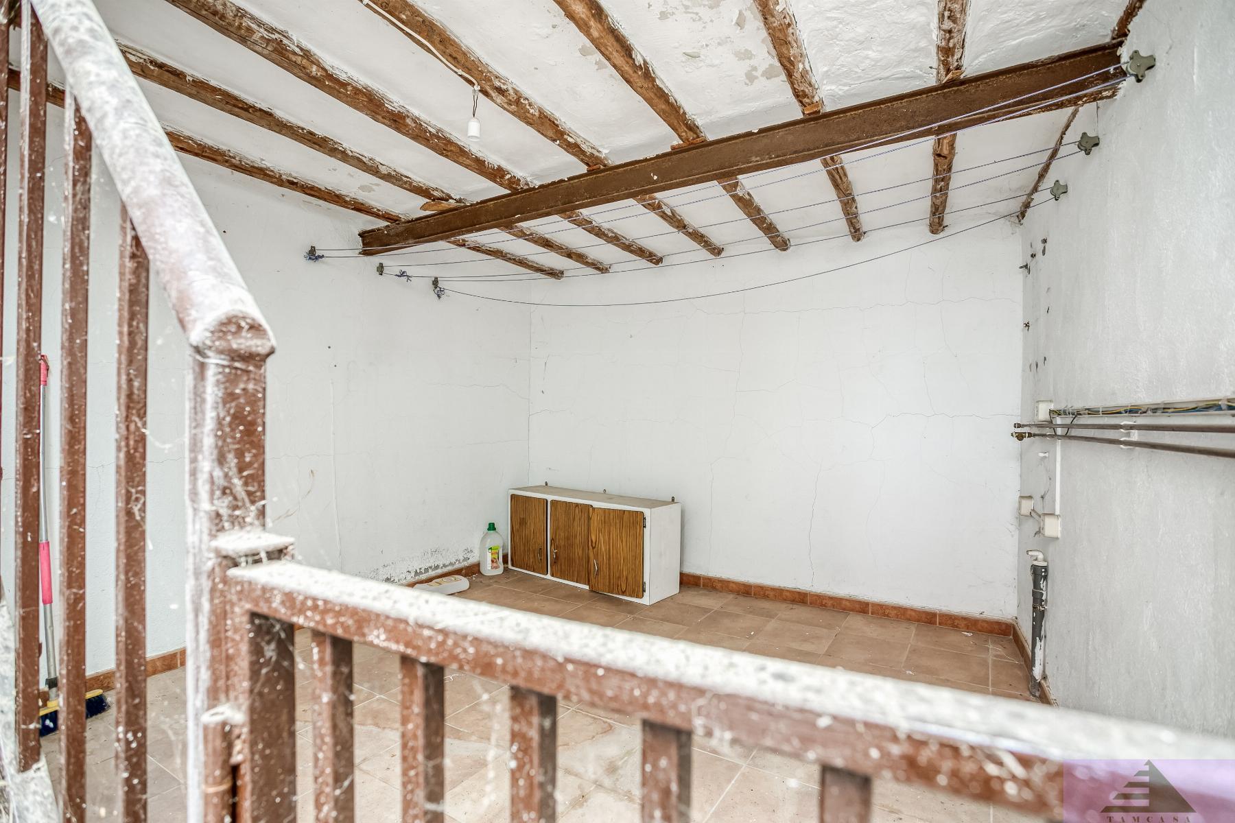 For sale of house in Colmenar de Oreja