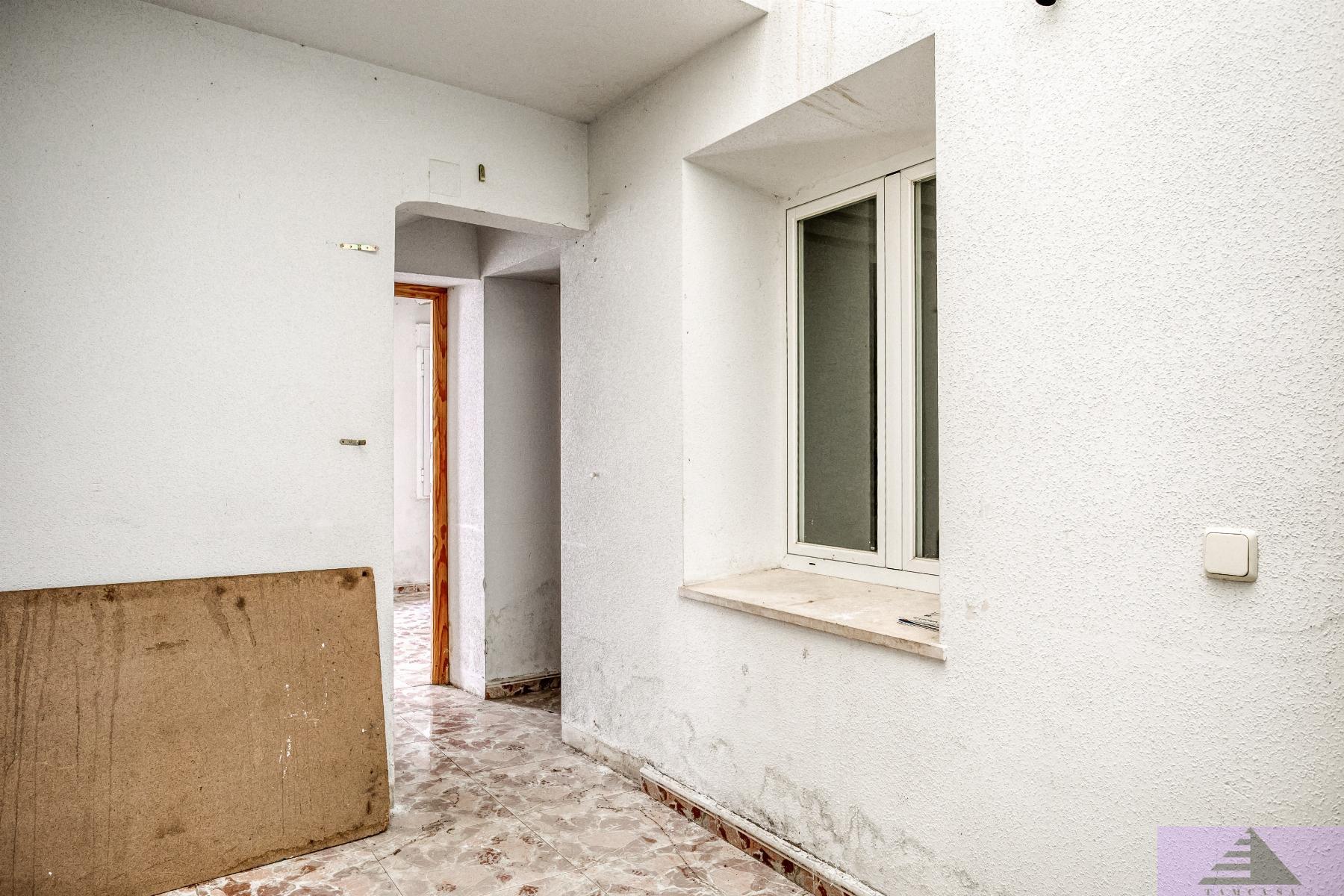 For sale of house in Colmenar de Oreja