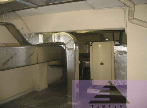 For sale of commercial in Madrid