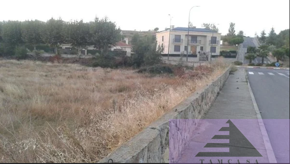 For sale of land in Villarmayor