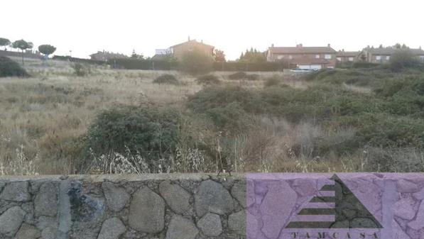 For sale of land in Villarmayor