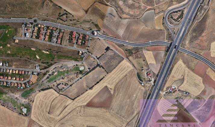 For sale of land in Villamayor