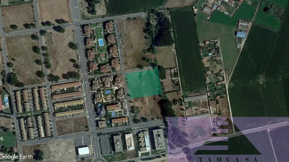 For sale of land in Villarmayor