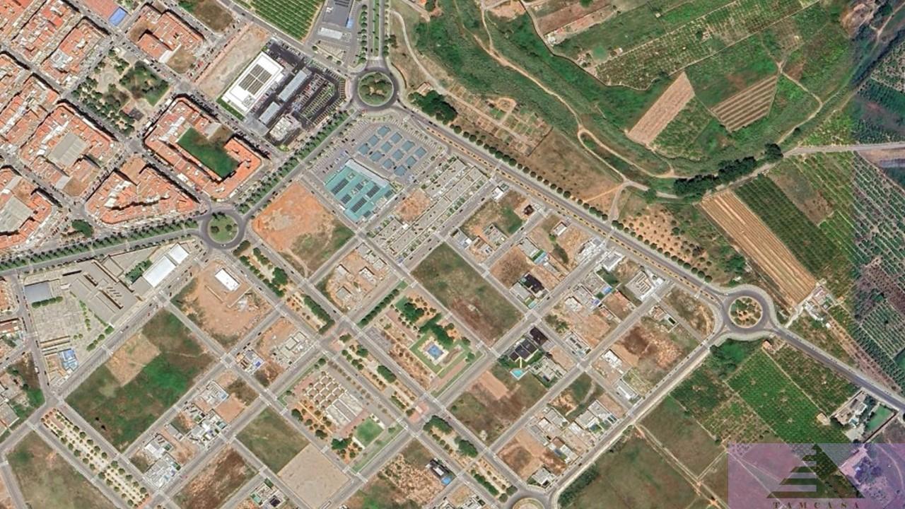 For sale of land in Burriana