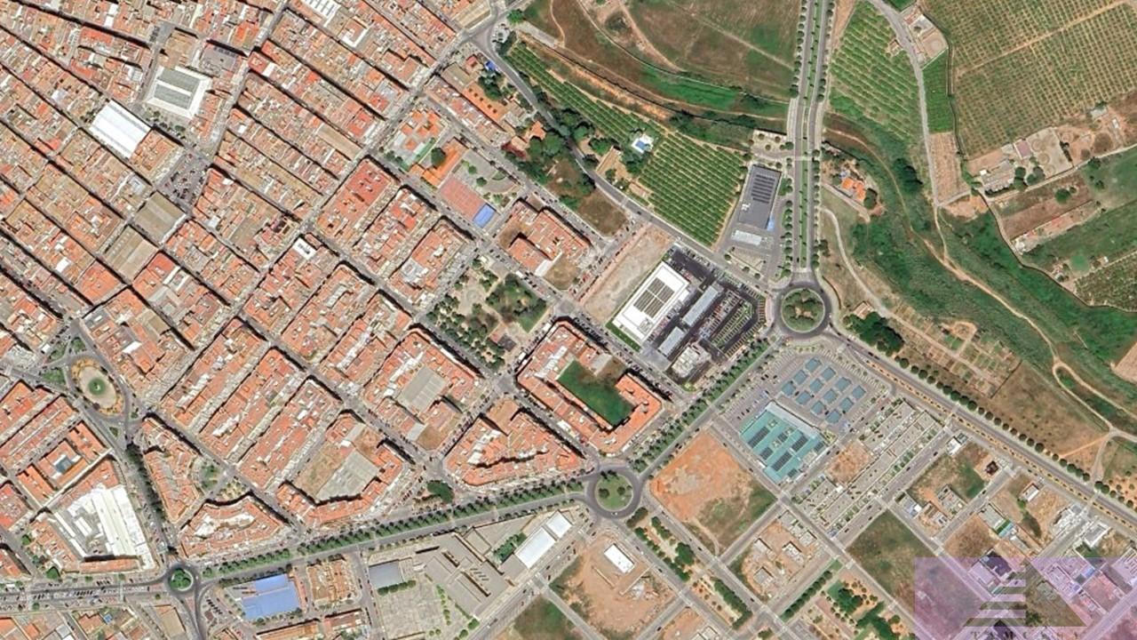 For sale of land in Burriana