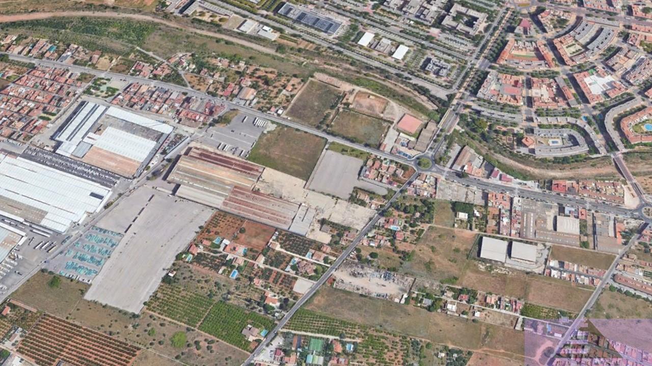 Venta de terreno en Castellón