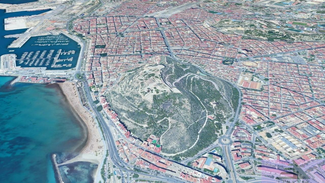 Venta de terreno en Alicante