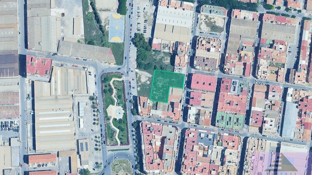 Venta de terreno en Alicante