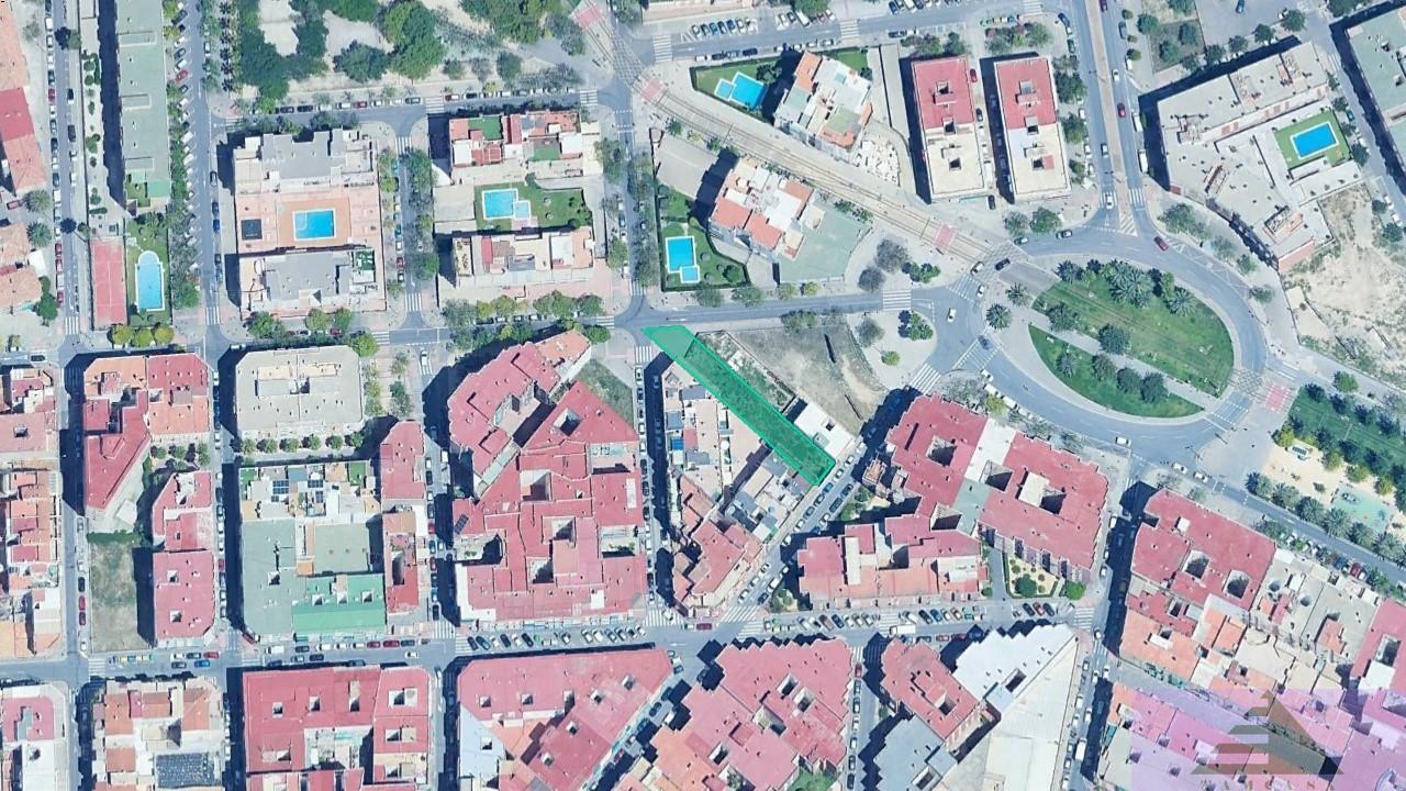 Venta de terreno en Alicante
