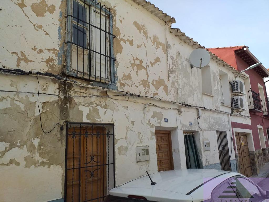 For sale of house in La Guardia