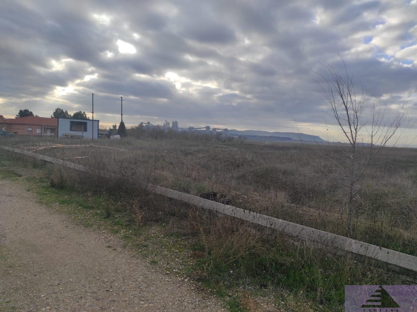 Venta de terreno en Villaluenga de la Sagra