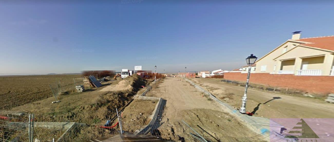 Venta de terreno en Villaluenga de la Sagra