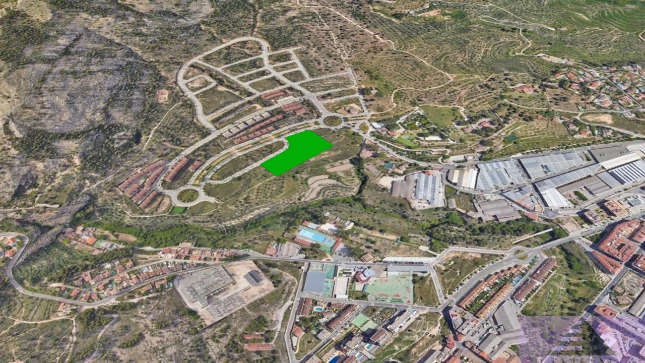 Venta de terreno en Alcoy