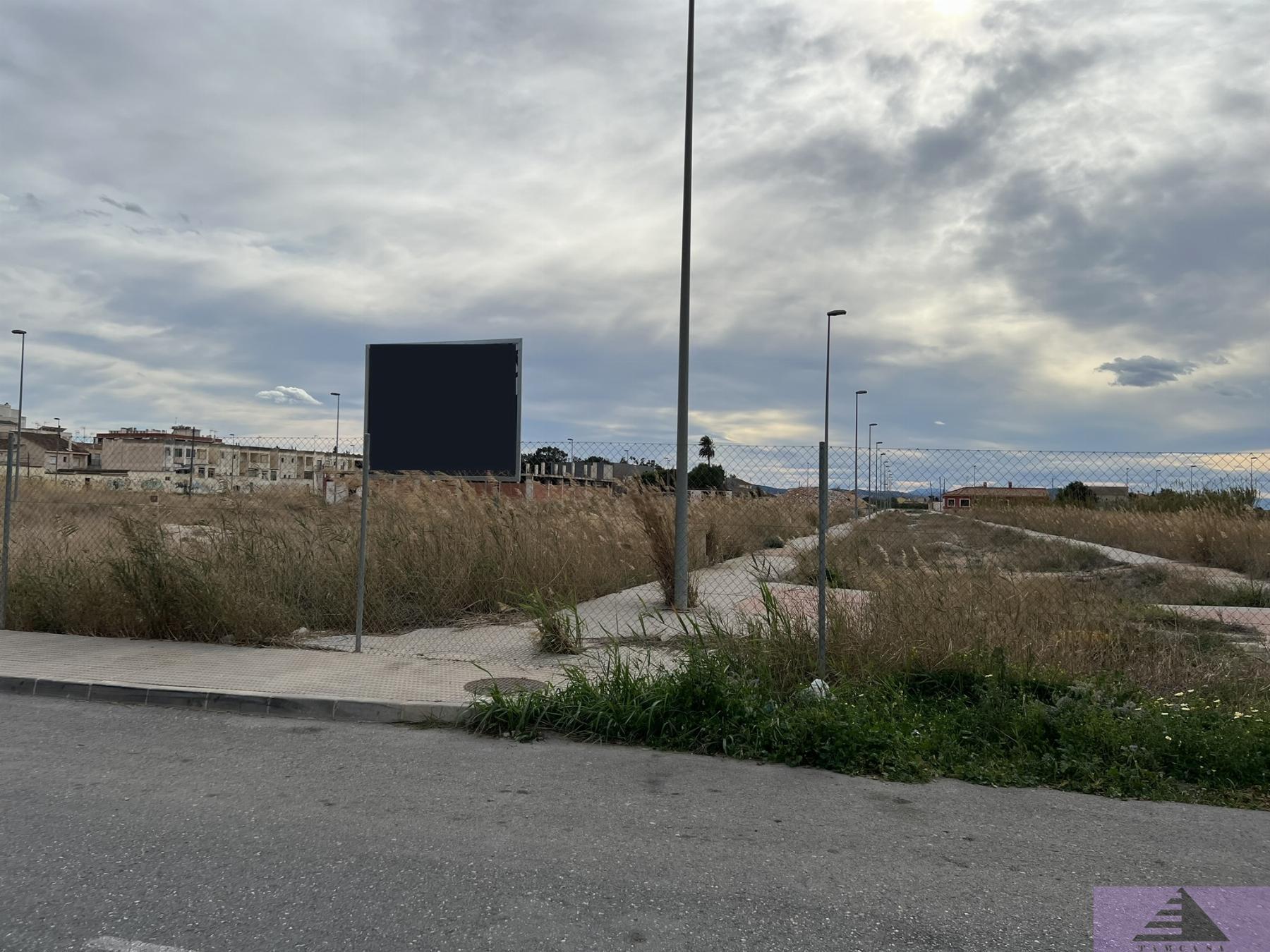 For sale of land in Almoradí