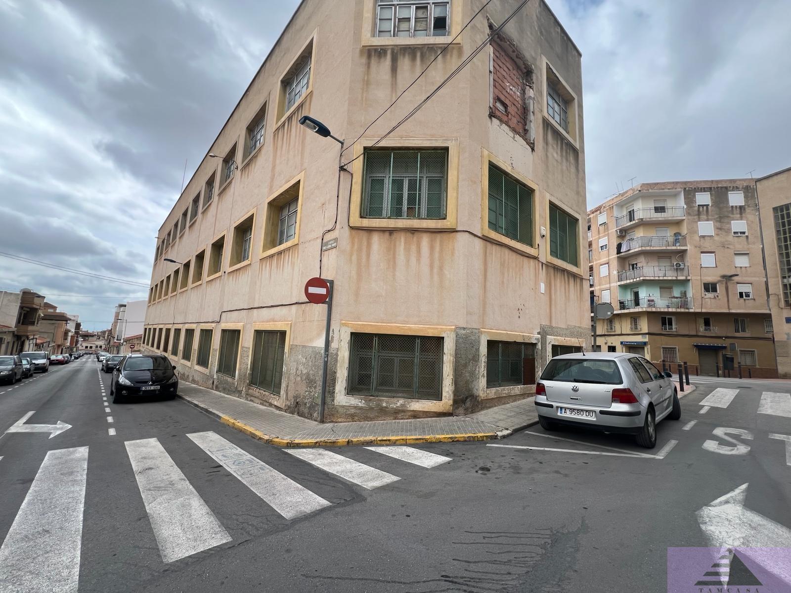 For sale of land in Crevillent