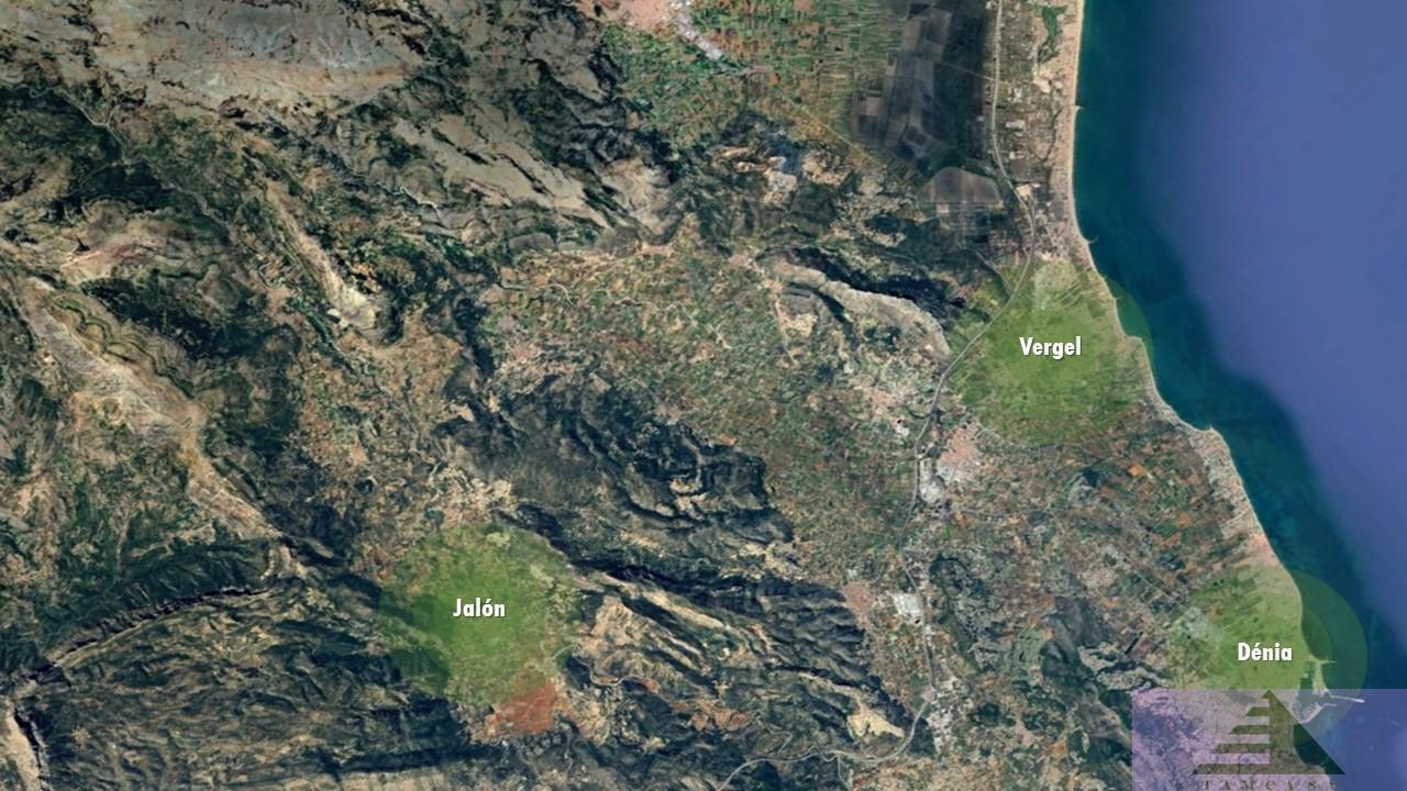 For sale of land in Dénia