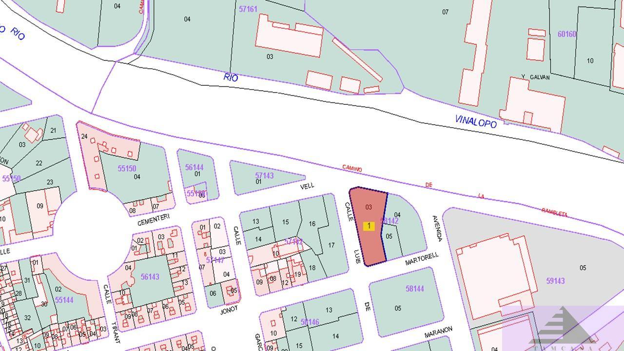 For sale of land in Novelda