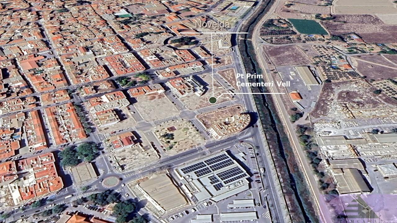 For sale of land in Novelda