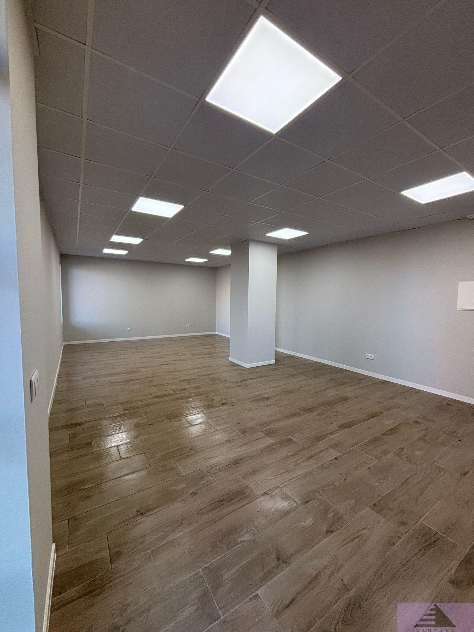 Alquiler de local comercial en Seseña