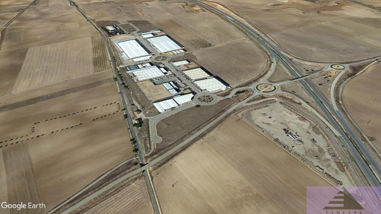 Venta de terreno en Villarrubia de Santiago