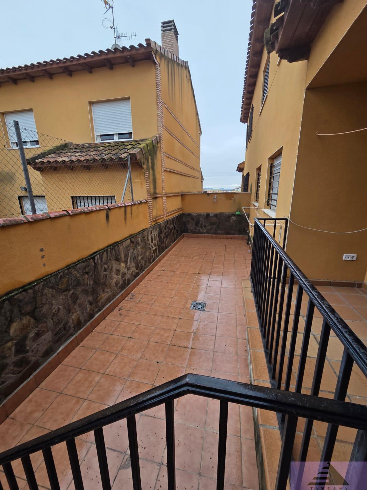 Venta de chalet en Añover de Tajo