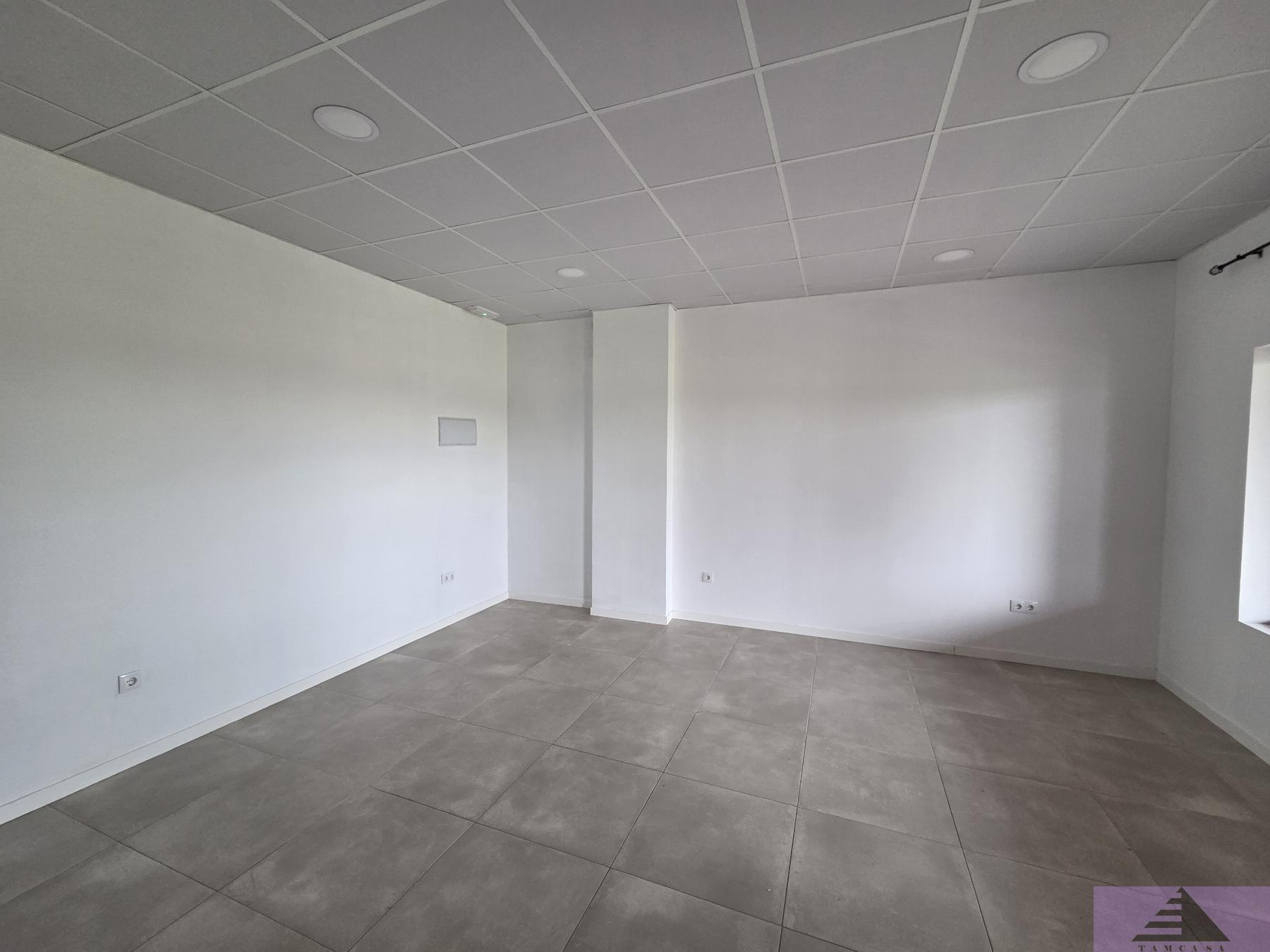 Alquiler de local en Seseña