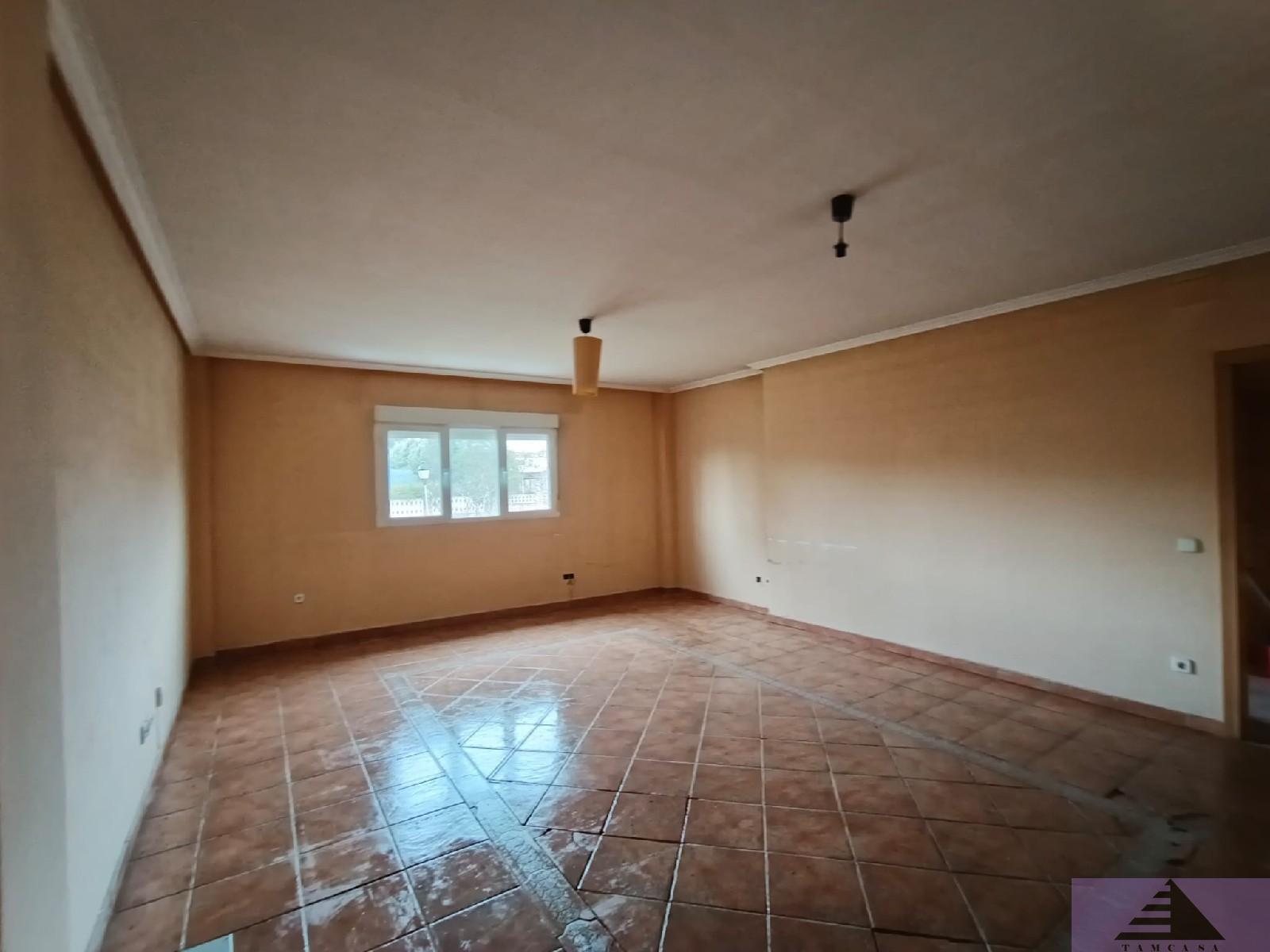 Venta de chalet en Yeles