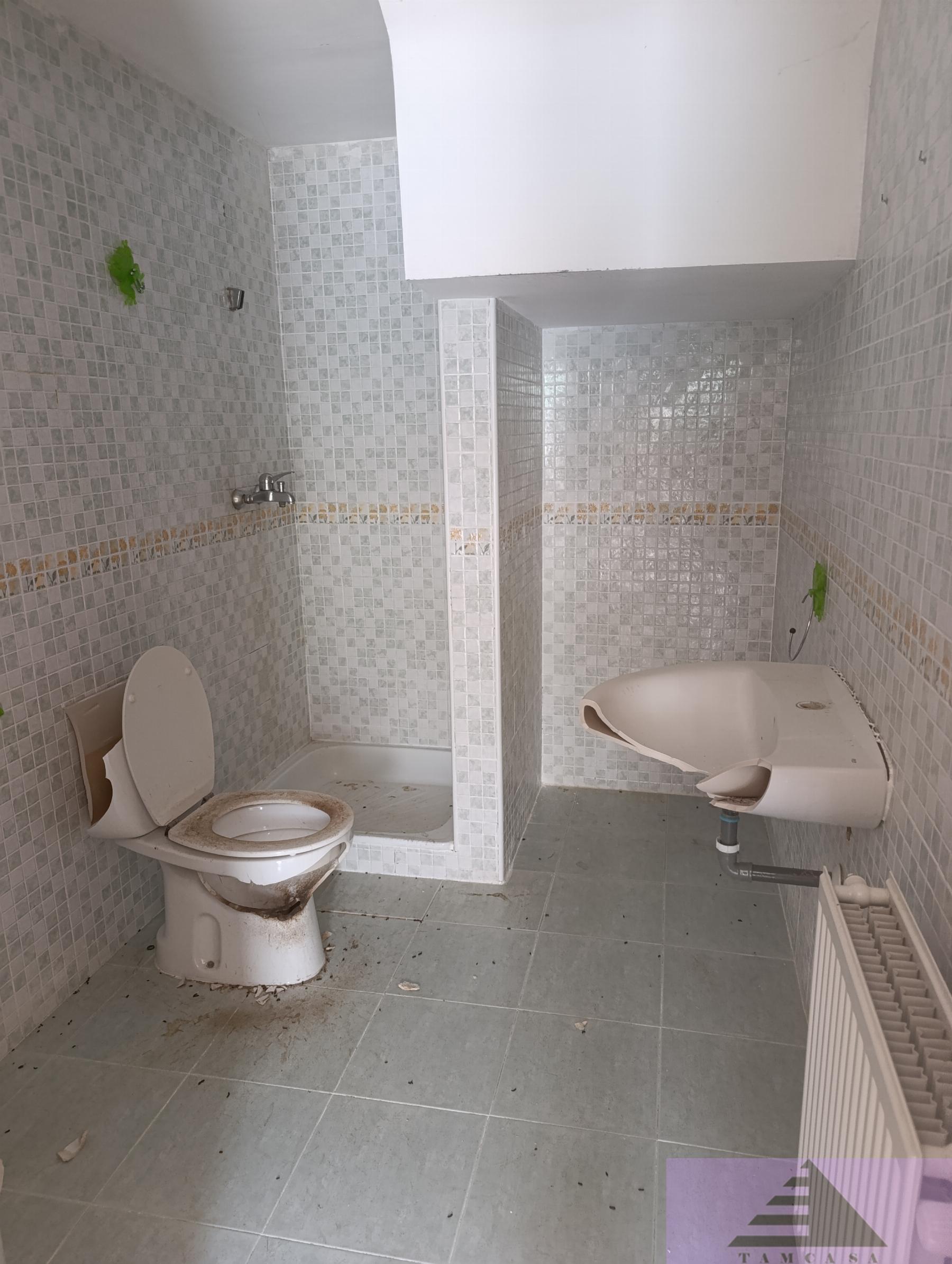 Venta de chalet en Ontígola