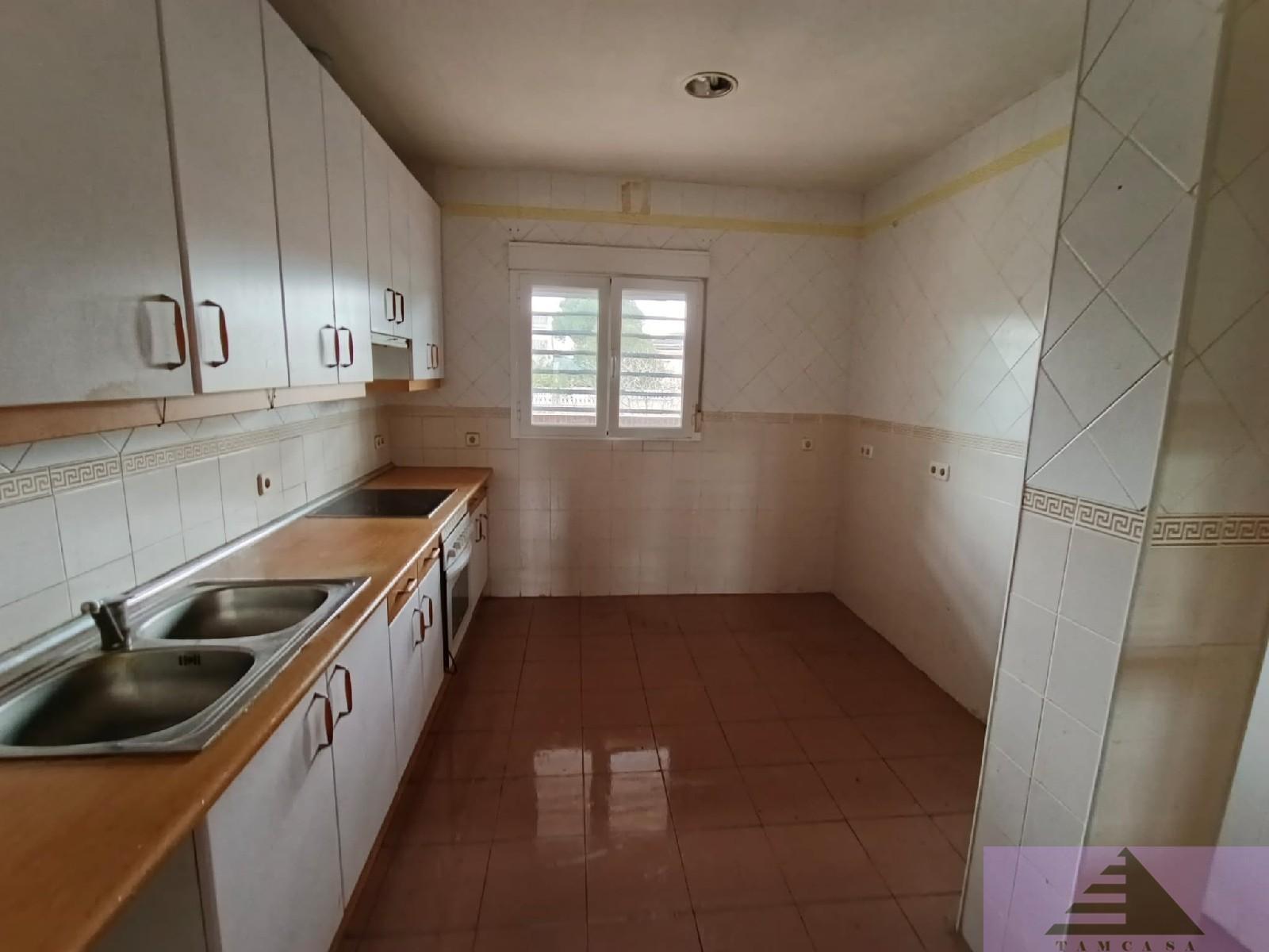 Venta de chalet en Yeles