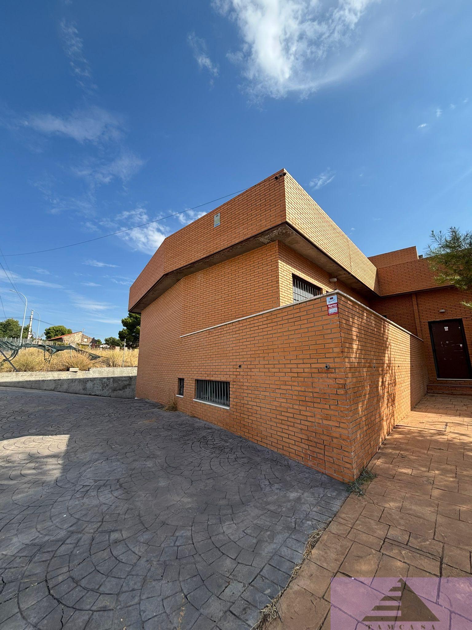 Venta de chalet en Colmenar de Oreja