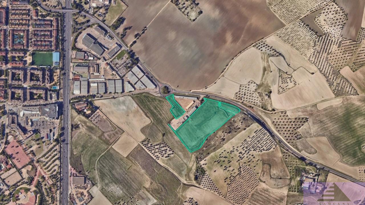 Venta de terreno en Pinto