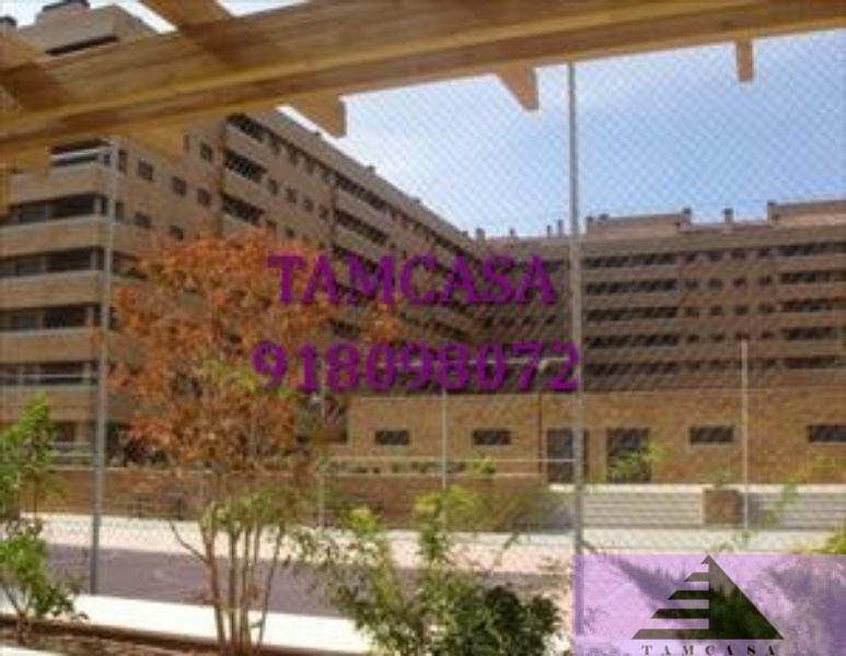 For sale of commercial in Seseña