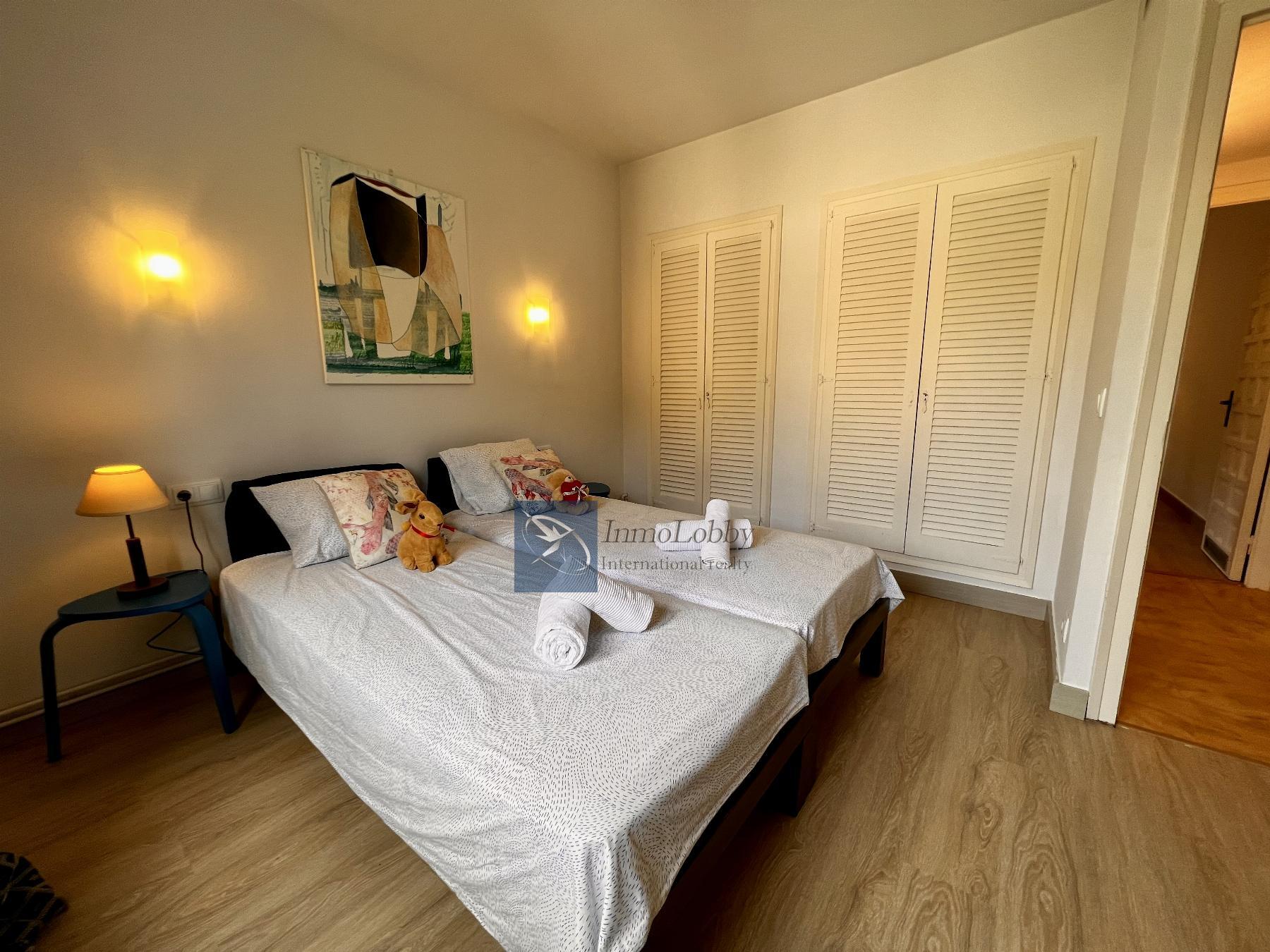 Venta de casa en Santa Cristina D´aro