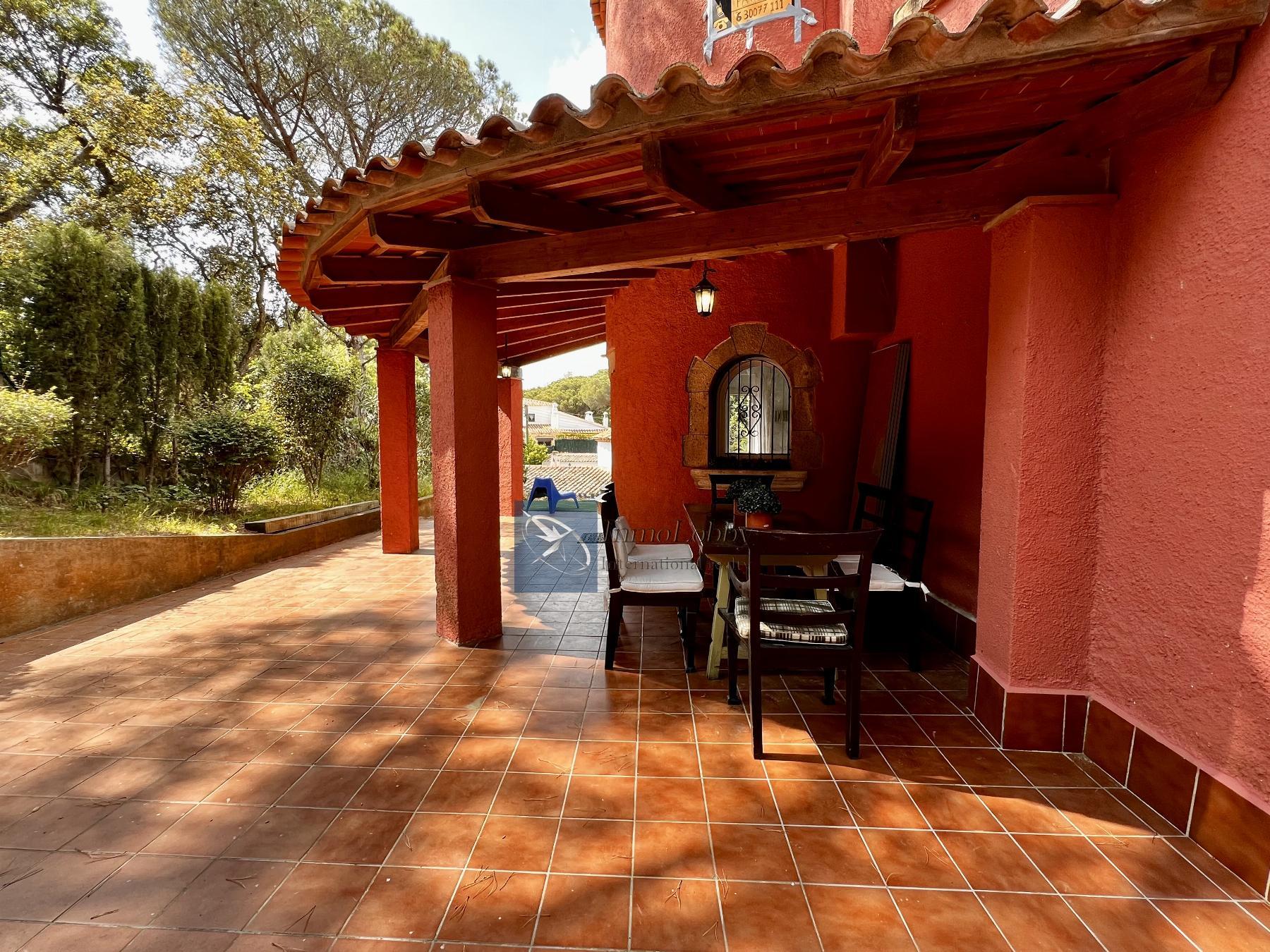 Venta de casa en Santa Cristina D´aro
