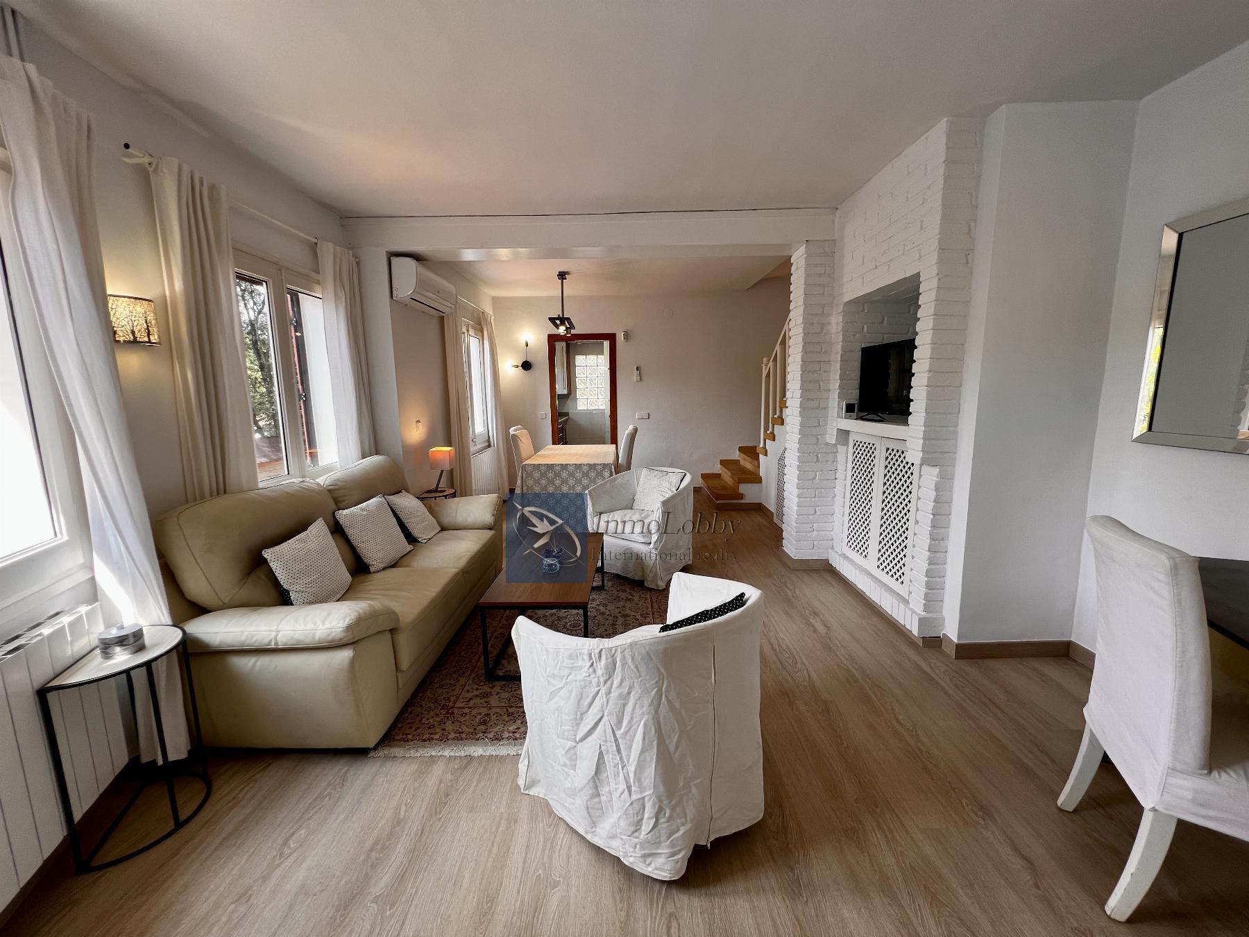 Venta de casa en Santa Cristina D´aro