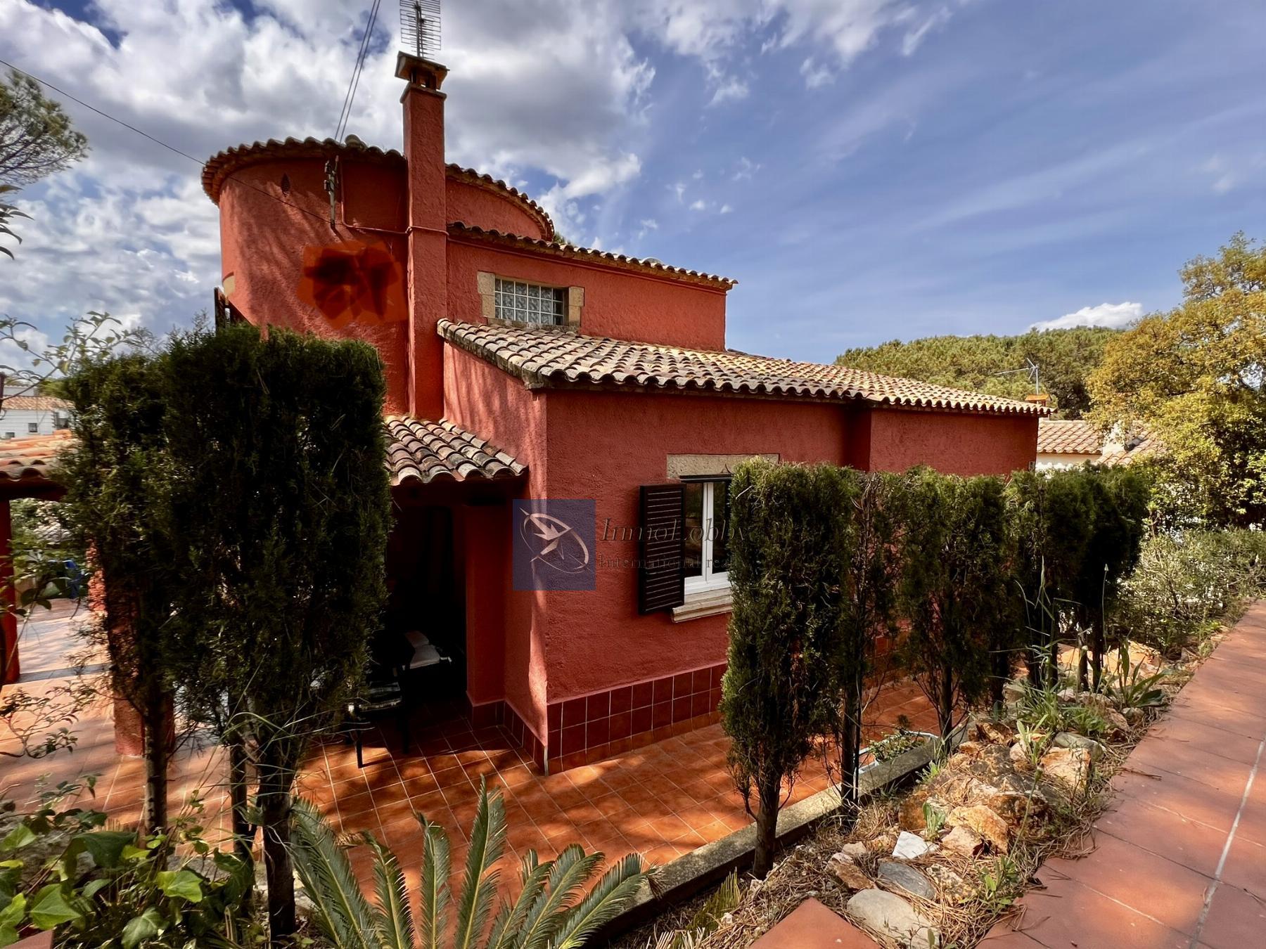Venta de casa en Santa Cristina D´aro