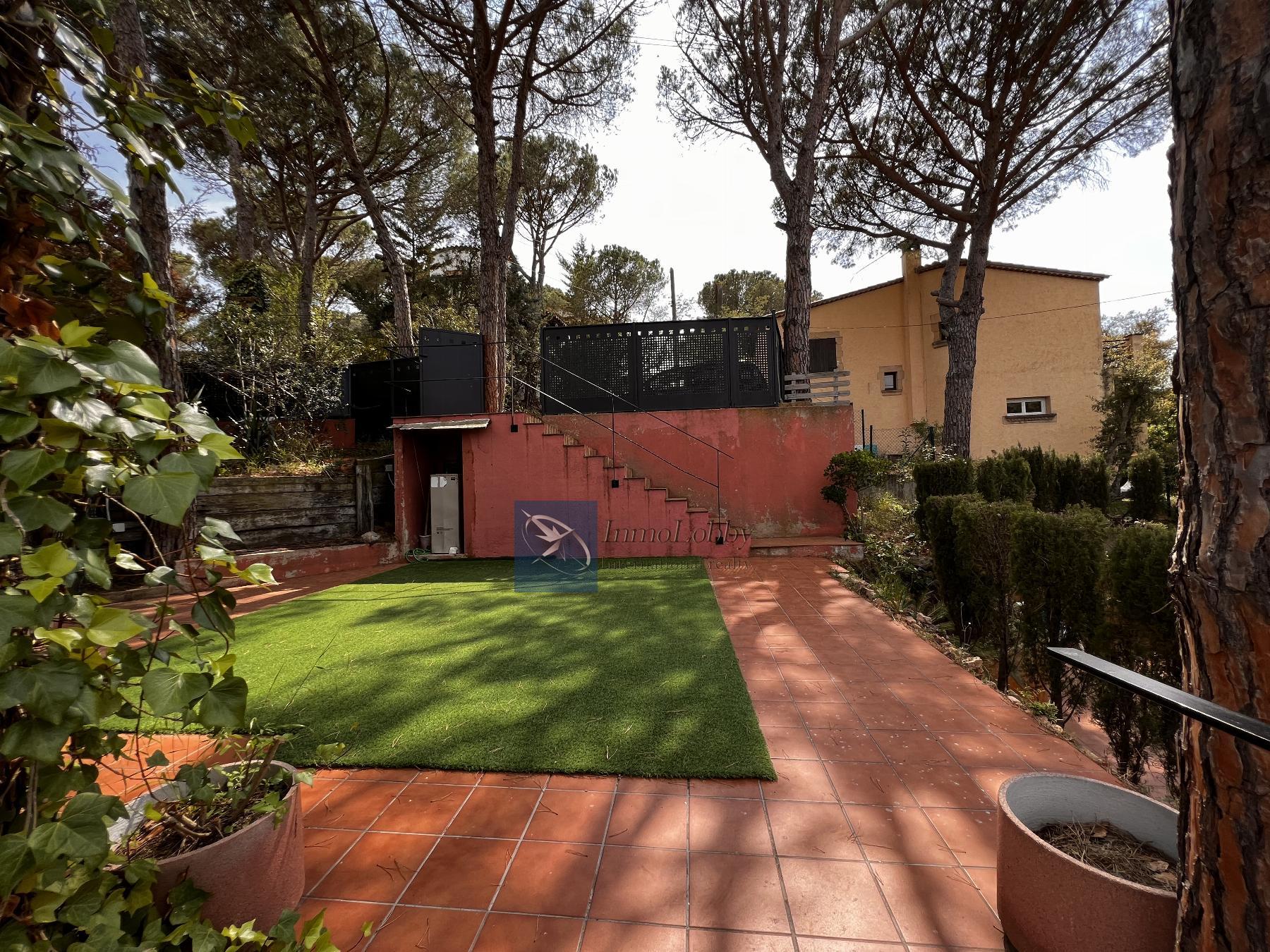 Venta de casa en Santa Cristina D´aro