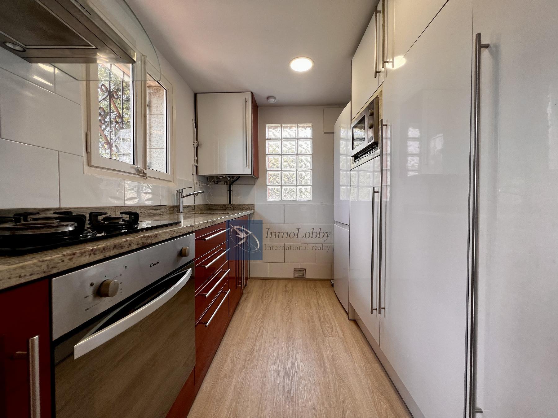 Venta de casa en Santa Cristina D´aro