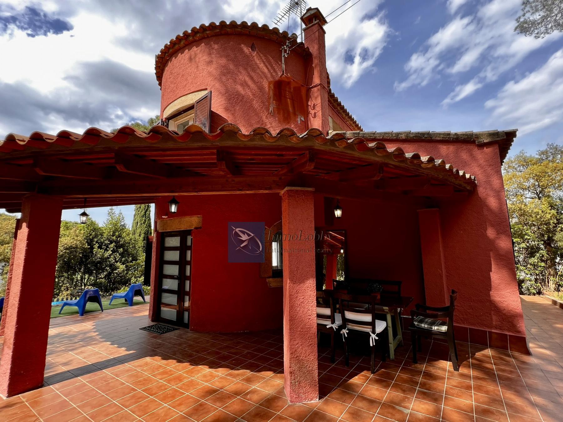 Venta de casa en Santa Cristina D´aro