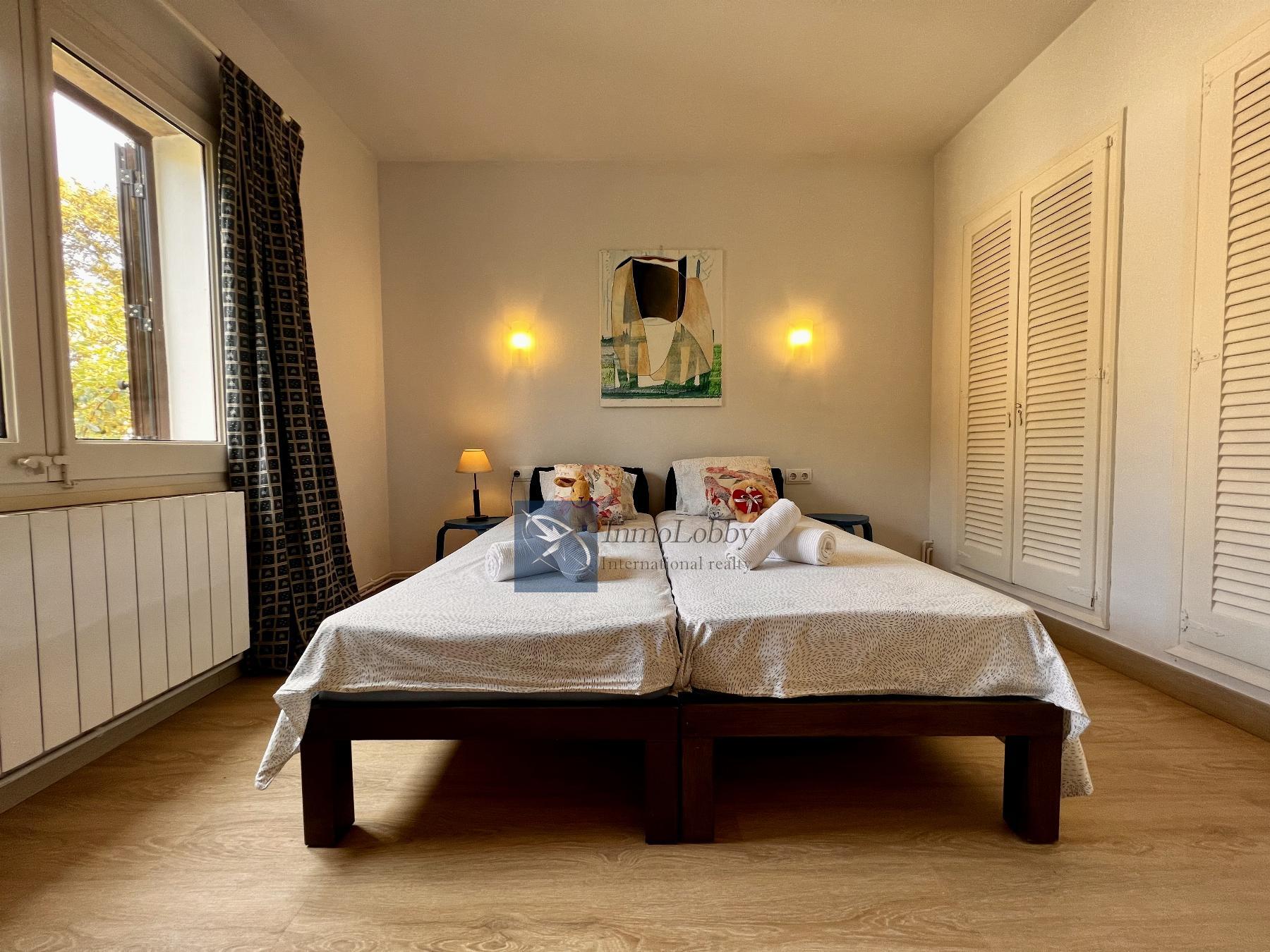 Venta de casa en Santa Cristina D´aro