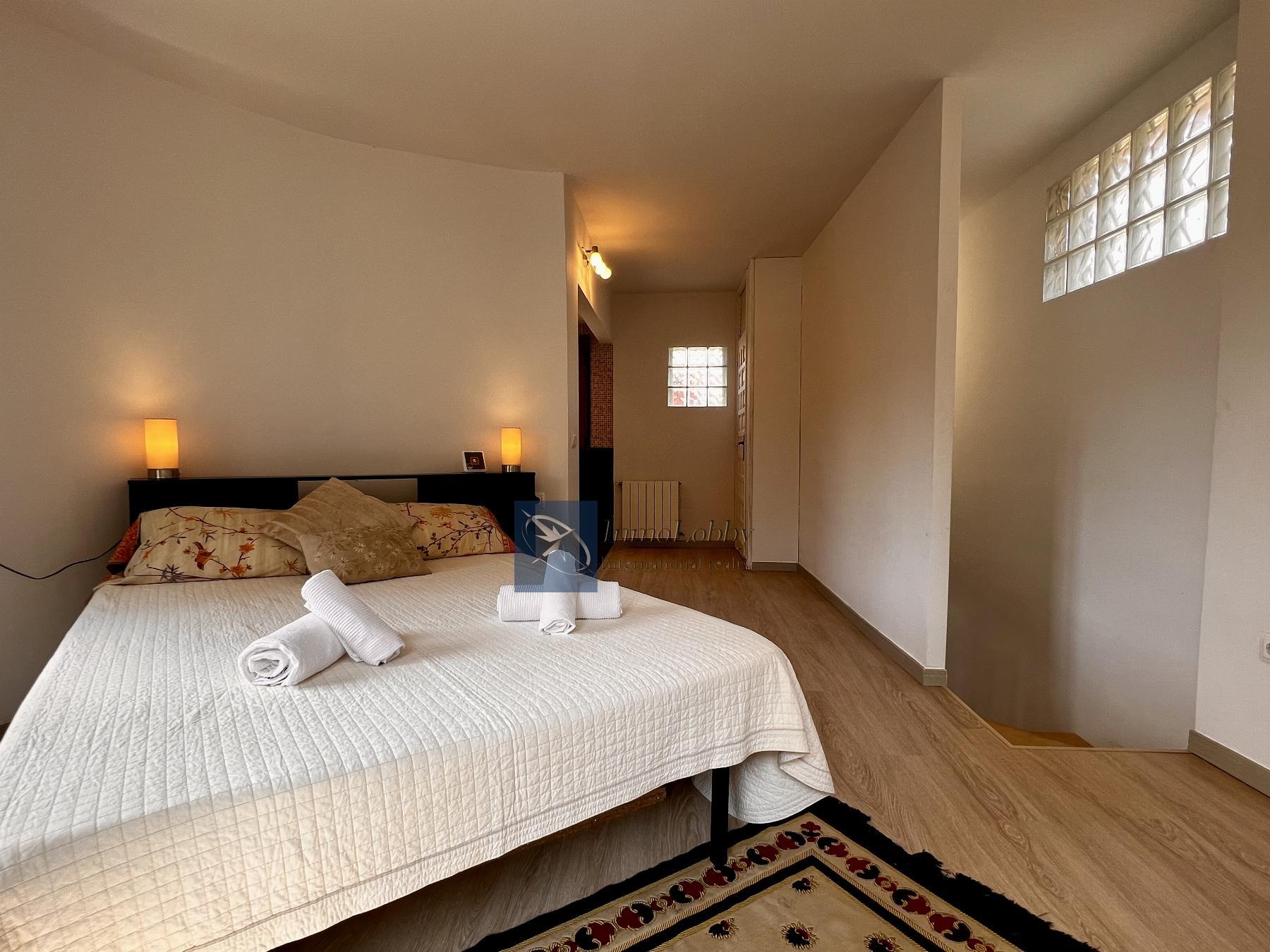 Venta de casa en Santa Cristina D´aro