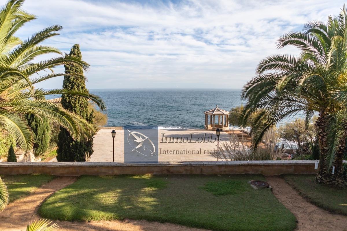 For rent of villa in S´Agaro