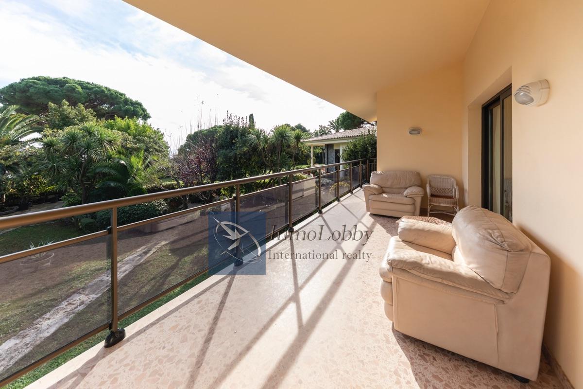 For rent of villa in S´Agaro