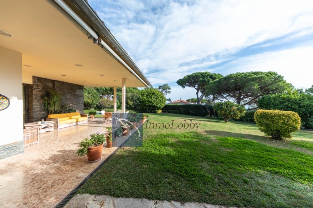 For rent of villa in S´Agaro