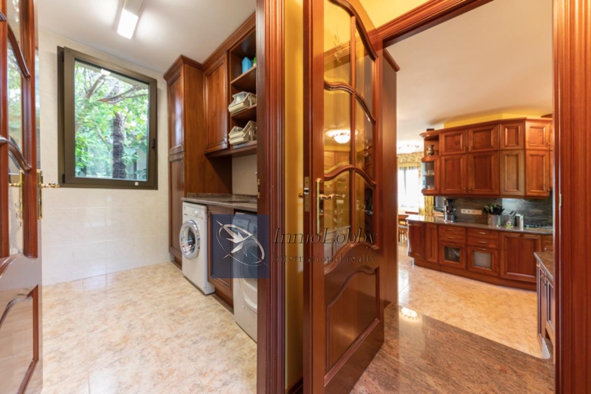 For rent of villa in S´Agaro